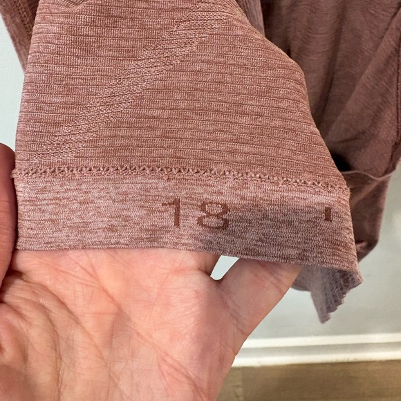 Lululemon Swiftly Tech Racerback Tank Size 18 - Picture 5 of 5